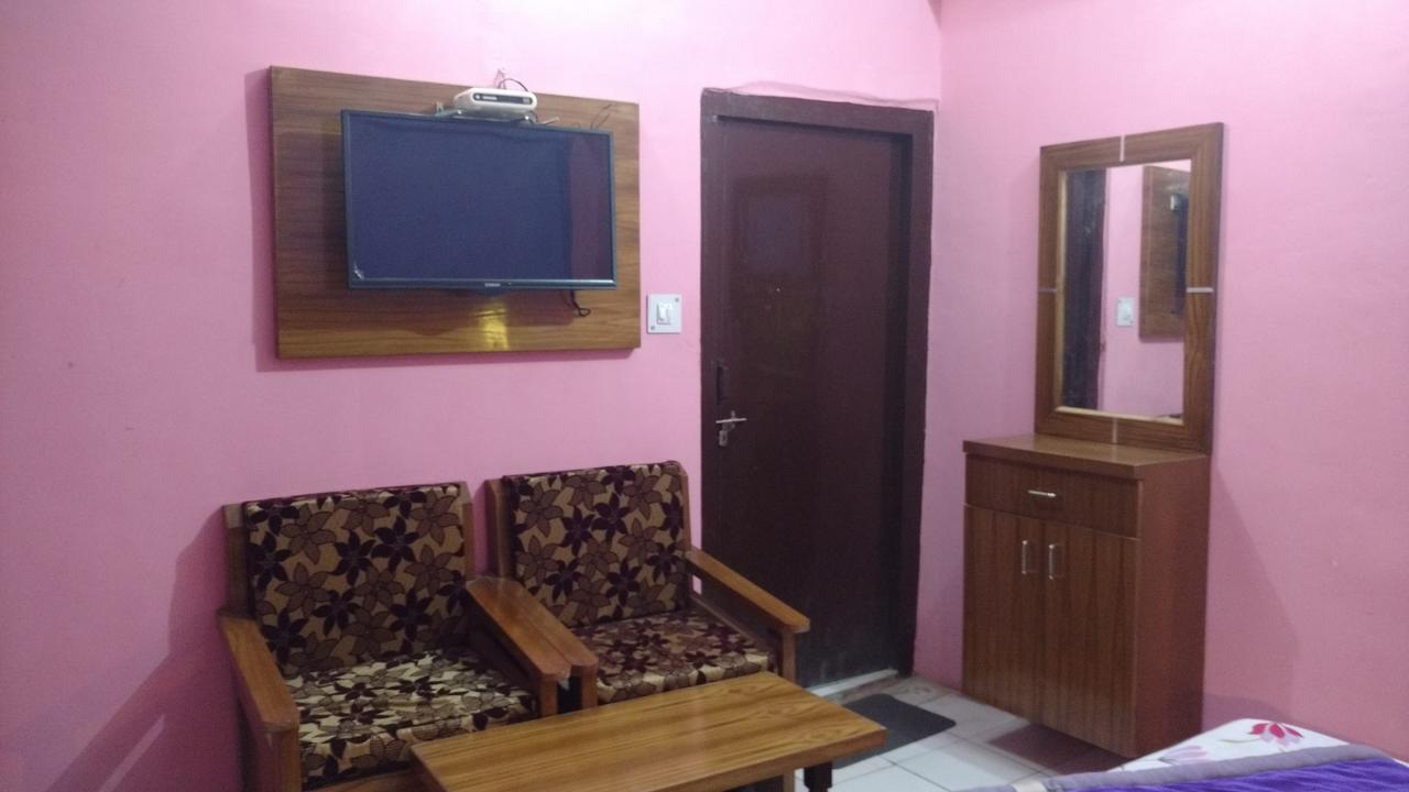 Hotel Brahma Kamal Joshimath Exterior photo