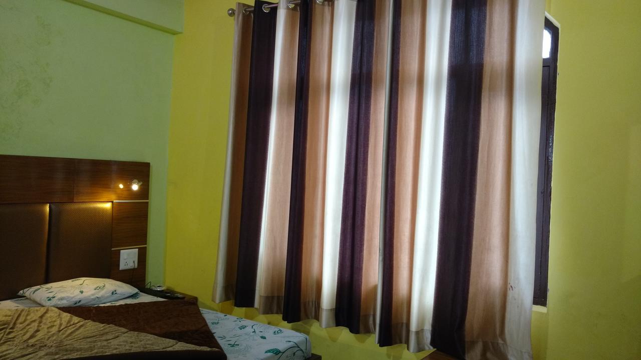 Hotel Brahma Kamal Joshimath Exterior photo